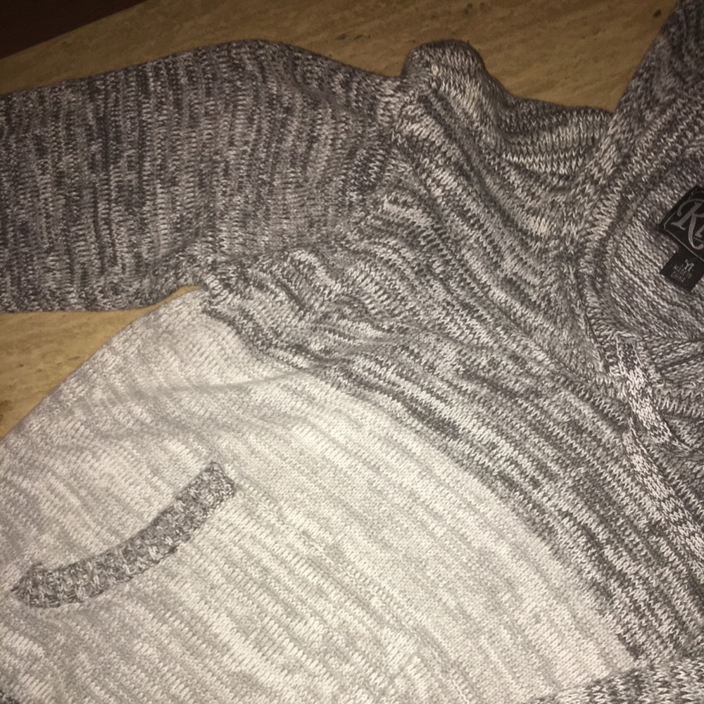 Sweater - Picture 2 of 2